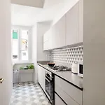 Esquilino Exquisite 2br روما